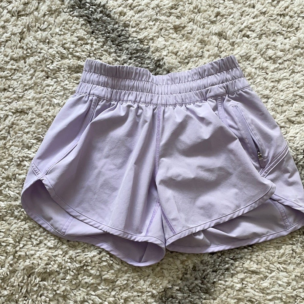 Lululemon Tracker shorts 4 inch
